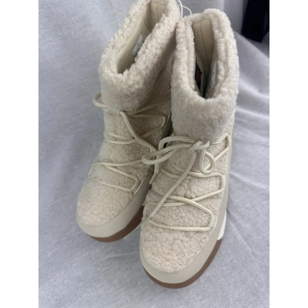 All in Motion Womens‎ Sherpa Winter Boots Cream Beige Thermolite Size 5 NEW